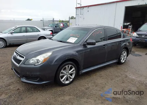 2013 Subaru Legacy 2.5I Premium z USA, uszkodzony, nr VIN 4S3BMBC62D3028086